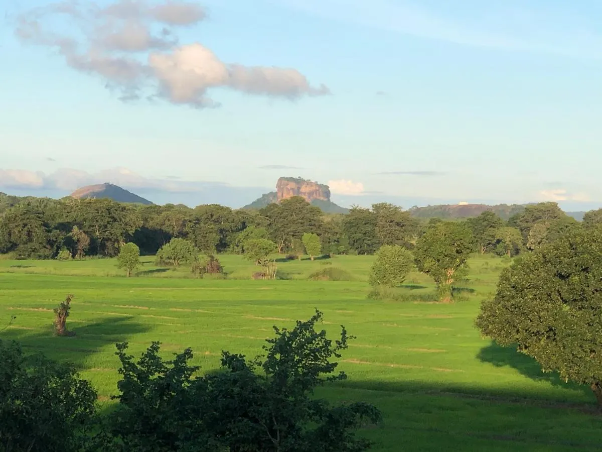 Atteriya Sigiriya Hotel